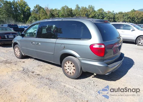 2005 Chrysler Town & Country Lx from USA, damaged, VIN 2C4GP44R05R355192